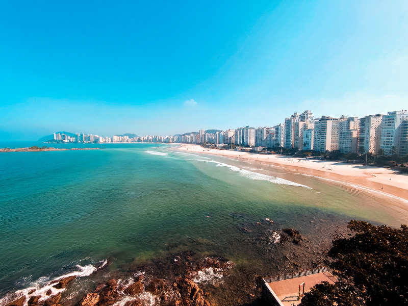 Descubra Momentos Inesquecíveis no Guarujá: Natureza, Praias e Mirantes